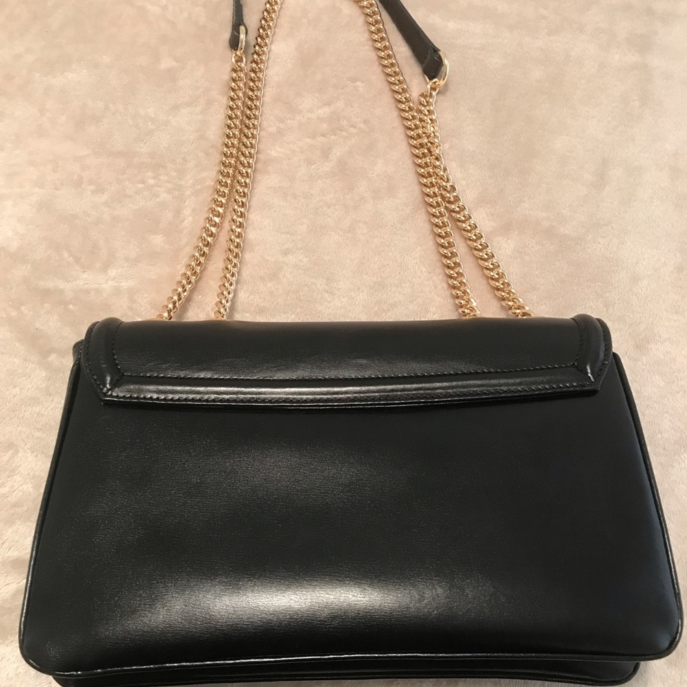Gucci Rajah Medium Shoulder Bag - Picture 5 of 8